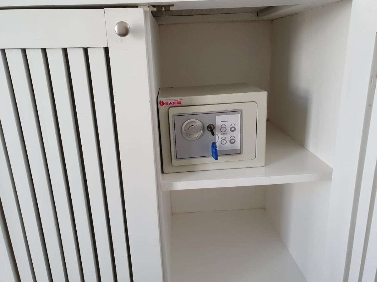 Balabag  Clubboracay Apartelle מראה חיצוני תמונה