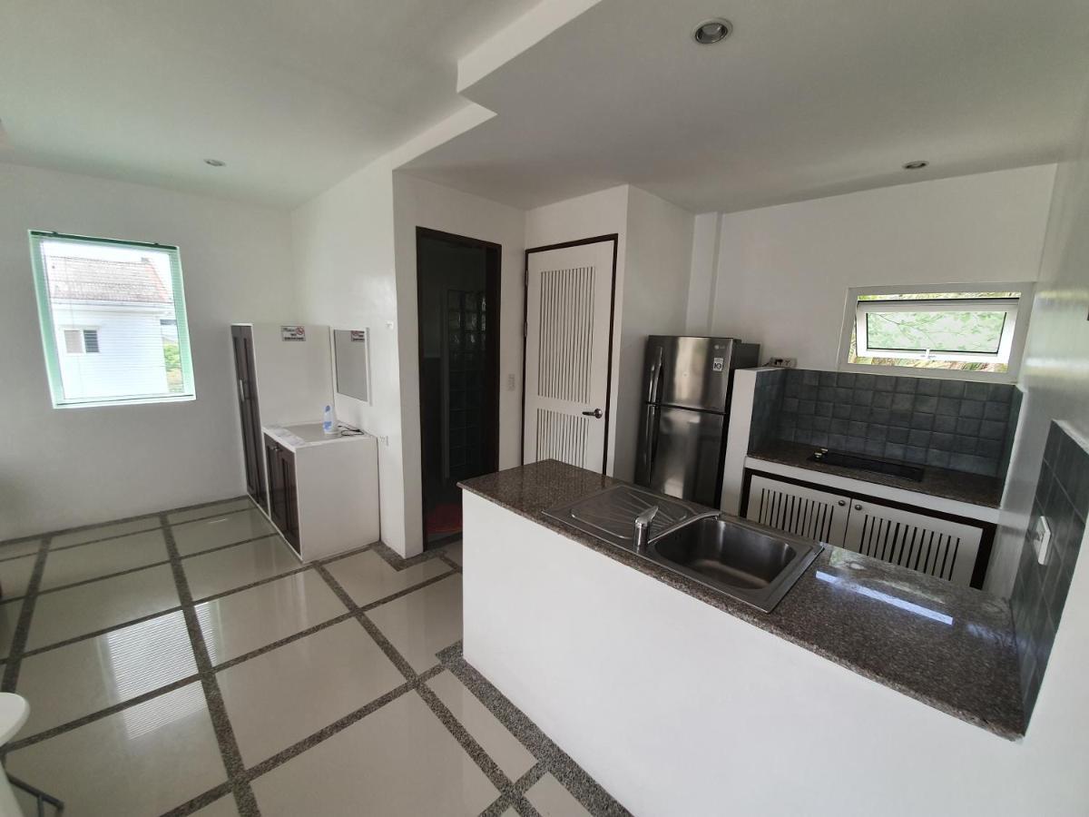 Balabag  Clubboracay Apartelle מראה חיצוני תמונה