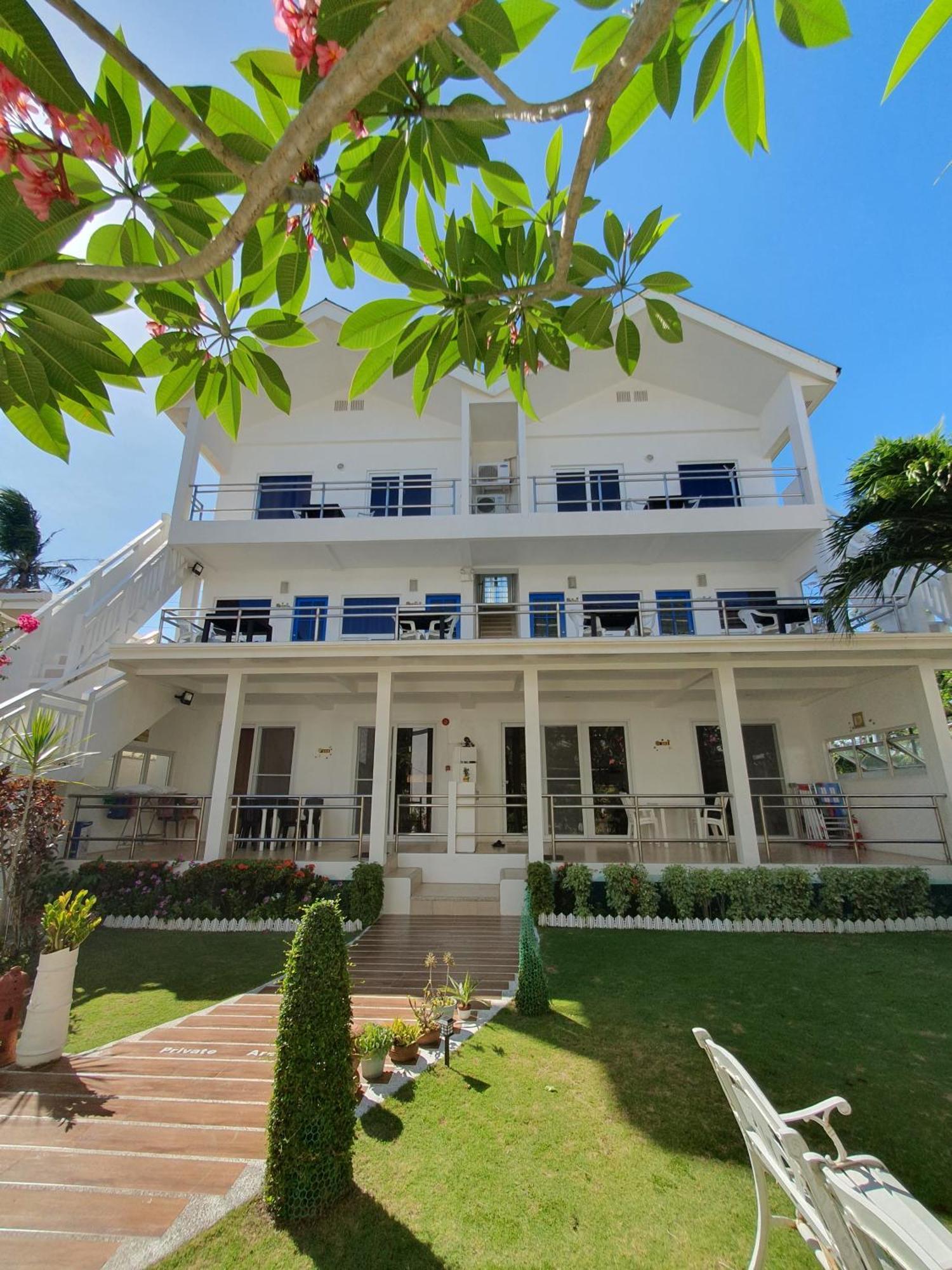 Balabag  Clubboracay Apartelle מראה חיצוני תמונה