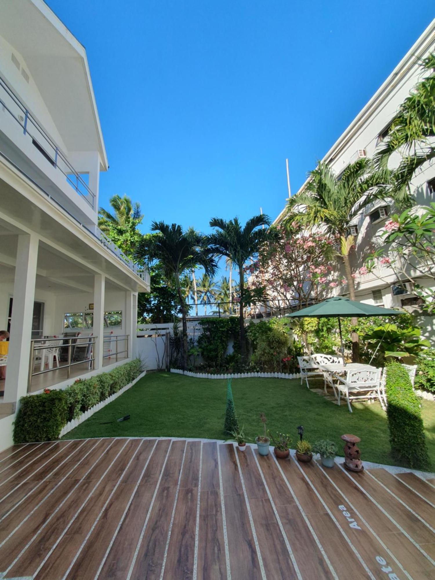 Balabag  Clubboracay Apartelle מראה חיצוני תמונה